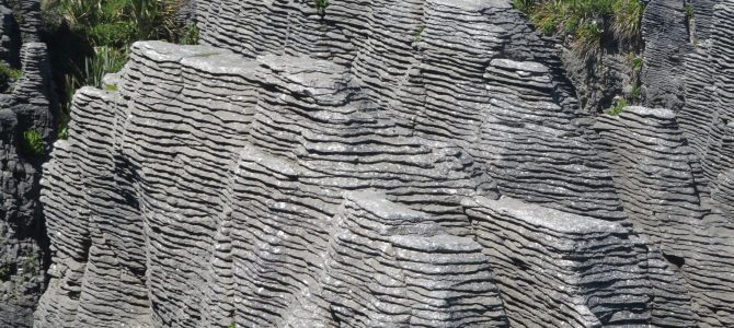 Tag 22: Via Pancake Rocks an die Westküste